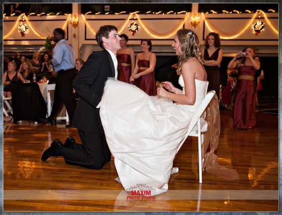 Valley Dale Ballroom Garter Removal