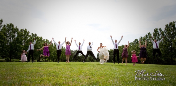Ault Park Cincinnati Jewish Wedding bridal party