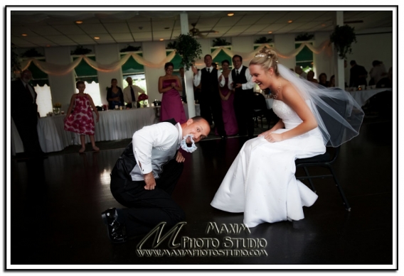 cincinnati wedding garter