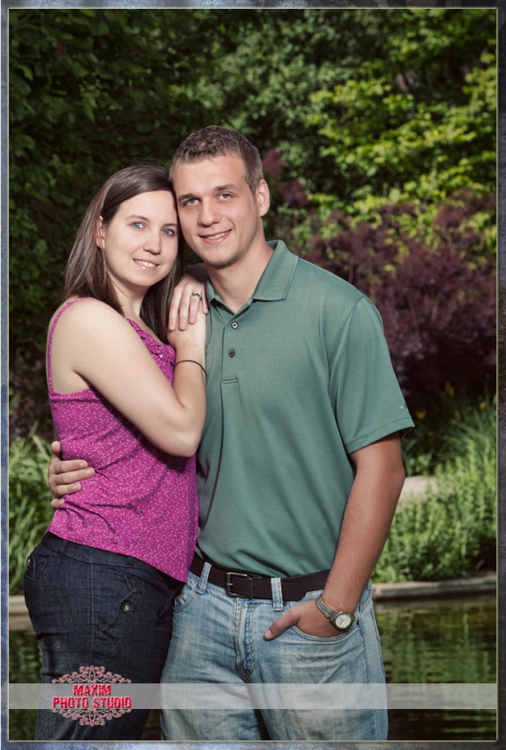 Maxim Photo Studio at Cincinnati Eden Park Engagement photo shoot