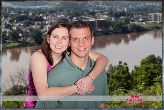 Maxim Photo Studio captured an eden park engagement photo