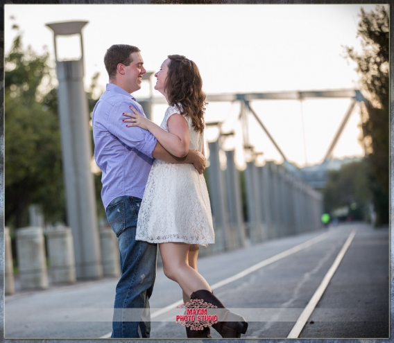 romantic engagement photo by maxim photo studio