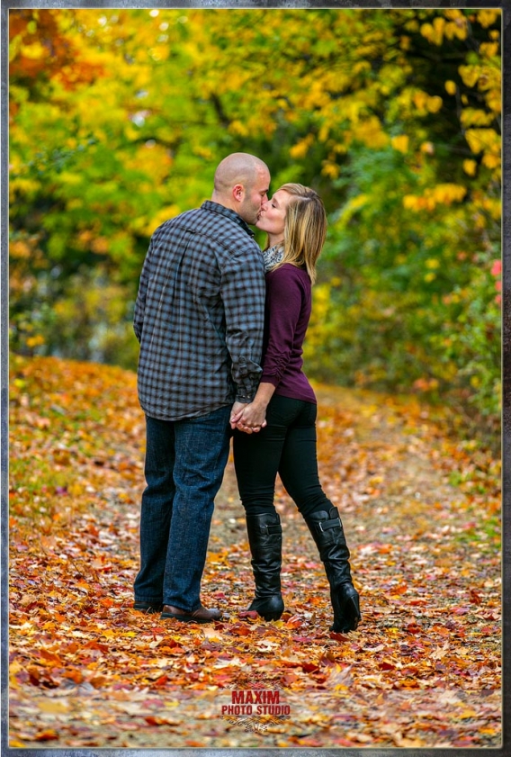 Cincinnati Fall Wedding Engagement