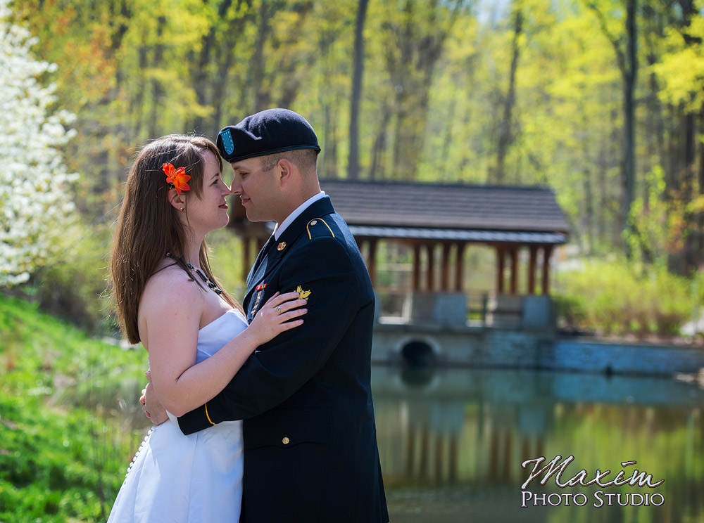 Wedding images from Hills and Dales Park in Dayton