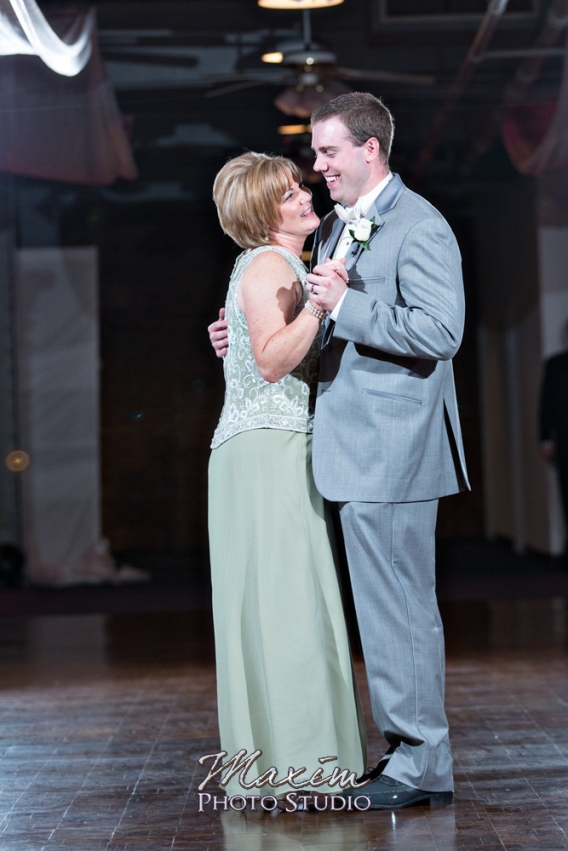 Mother son wedding dance in Cincinnati