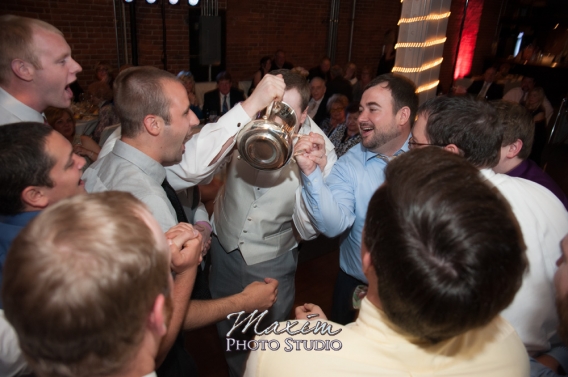 Longworth hall wedding in cincinnati