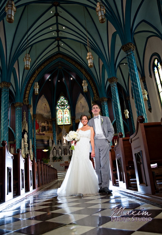 Cincinnati Wedding Photographers St. Xavier Church