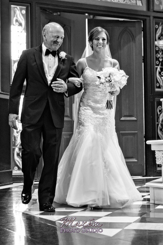 St. Xavier Church wedding photography in Cincinnati OH